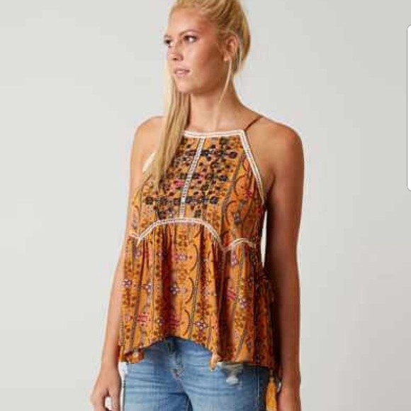 Coco + Jaimeson Tops - Coco+Jaimeson Asymetrical Top